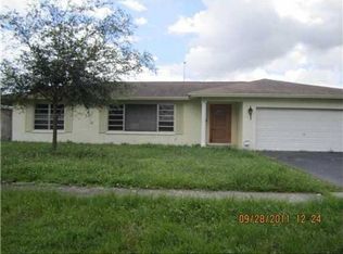 1020 SW 52nd Ave, Plantation, FL 33317