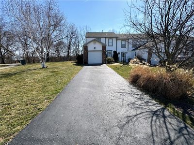 1400 Chelsea Dr, Imperial, PA, 15126
