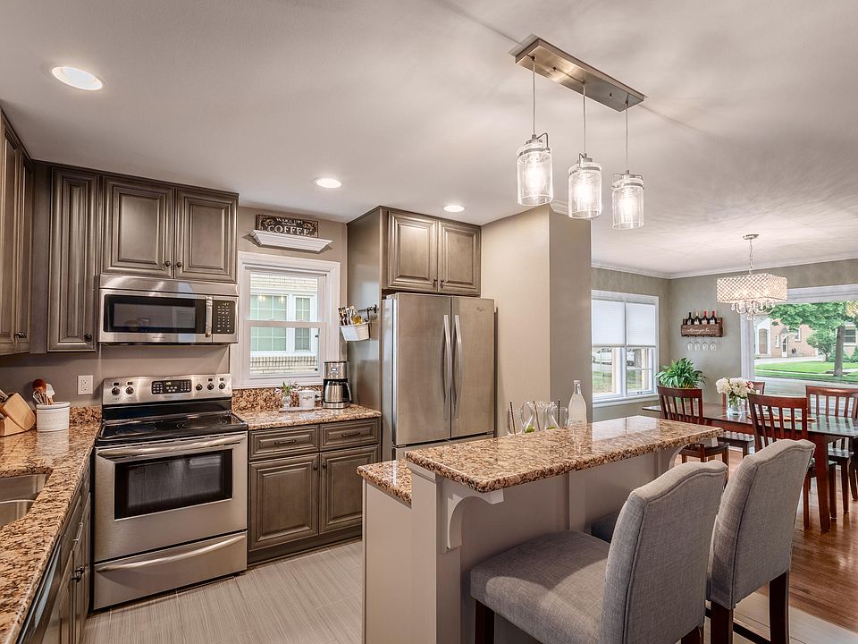 1st image of 8643 Glencoe Cir