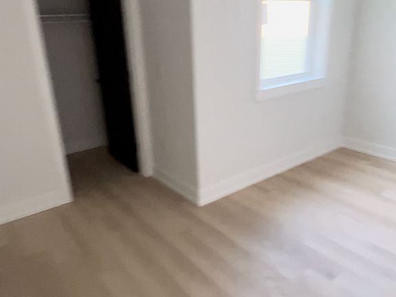 2nd image of 1216 W Butler St