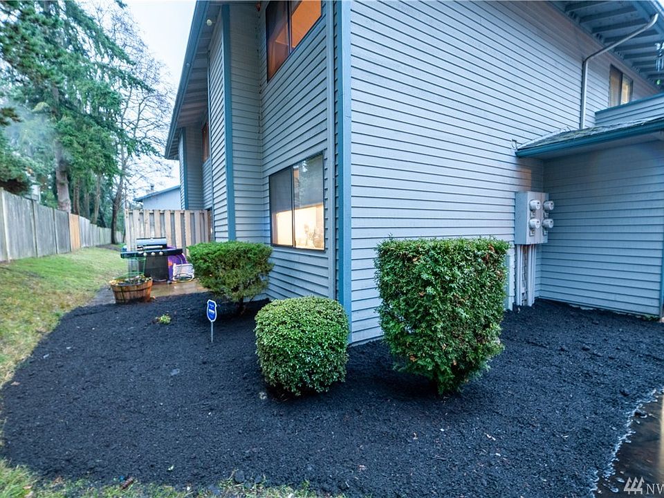 1st image of 1830 S 330th St APT C