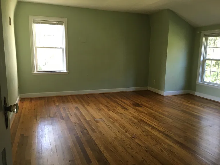 288 King Ave — Photo 5