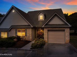 5201 Vanardo Way, Knoxville, TN 37912