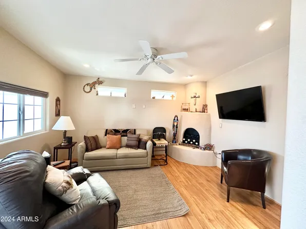 954 S NICKEL Drive, Apache Junction, AZ 85119