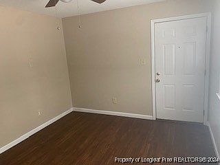 2nd image of 2126 Malloy St APT 12
