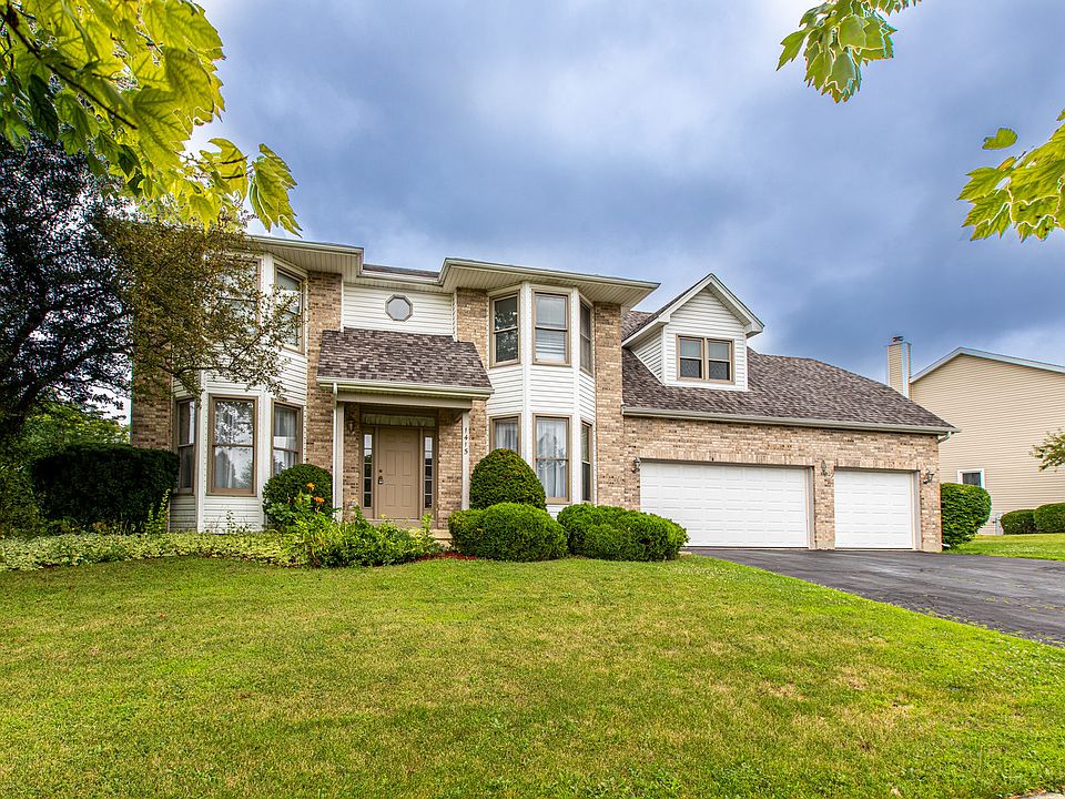 1st image of 1415 Heron Dr
