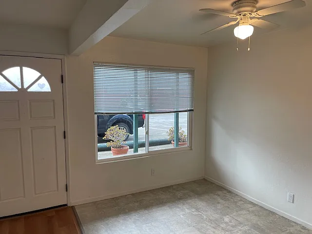 1351 Adobe Dr #3 — Photo 4