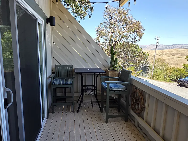 1745 Arliss Dr — Photo 13