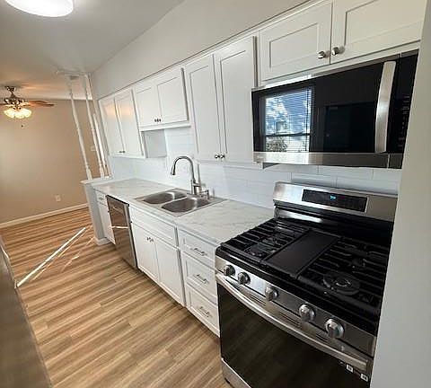 3rd image of 4322 Saint Dominic Ln