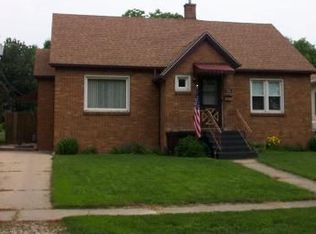 510 W Devlin St, Spring Valley, IL 61362