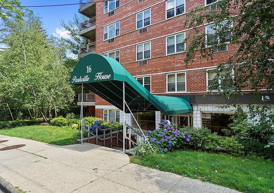 1st image of 16 Lake St APT 7F