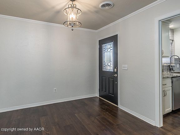 5th image of 2302 Julian Blvd