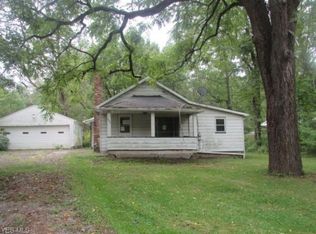 7896 Hubbard Bedford Rd, Hubbard, OH 44425