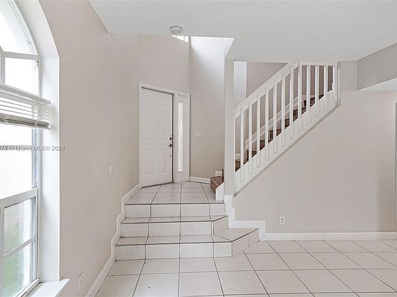 4th image of 10363 NW 7th St