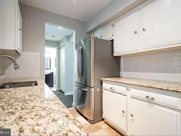 1737 Wainwright Dr #1737 — Photo 13