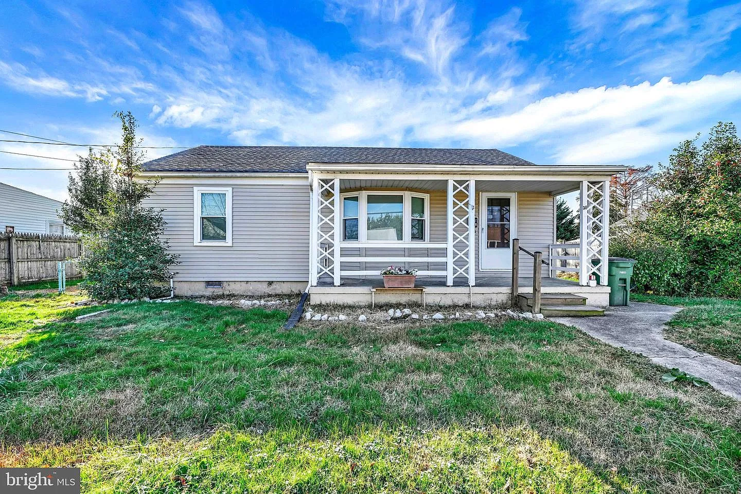 38 Mitchell Ave photo 1
