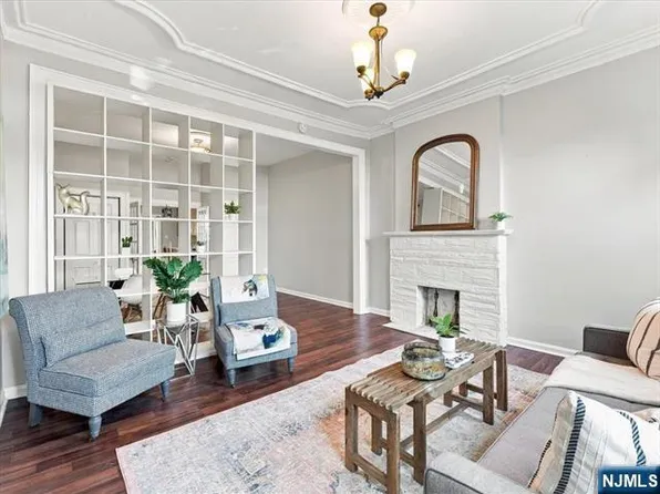 35 Waverly Street #3, Jersey City, NJ 07306