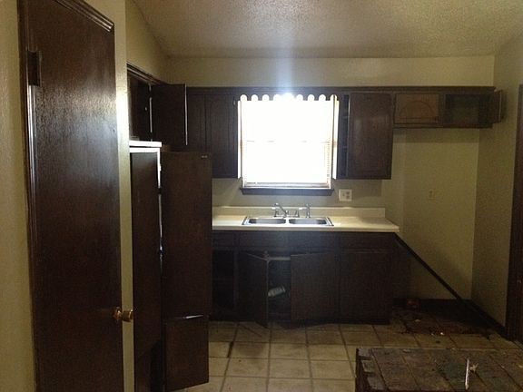 5th image of 4909 Madera Ter
