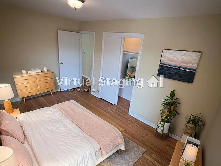 1971 N 19th Ave #7 — Photo 6
