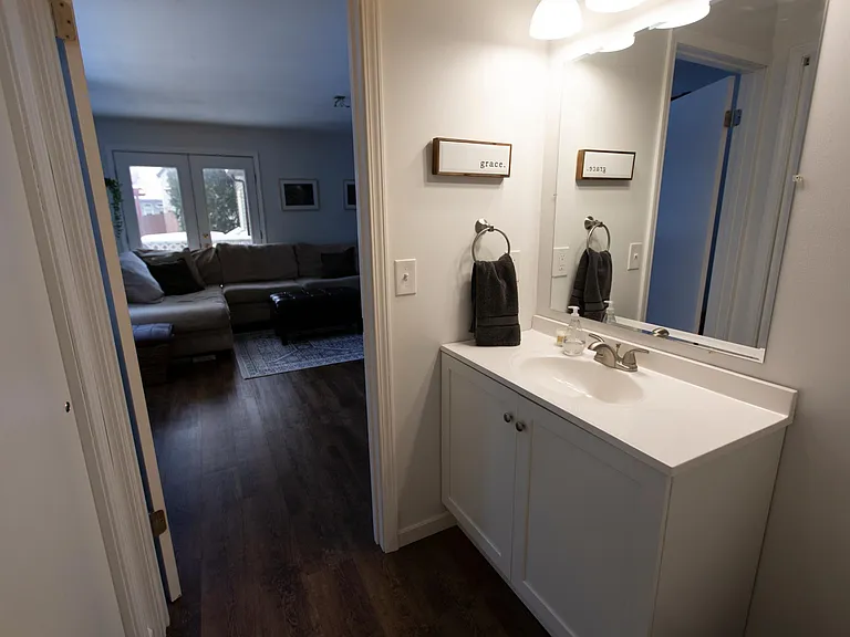 328 W Main St #A — Photo 9