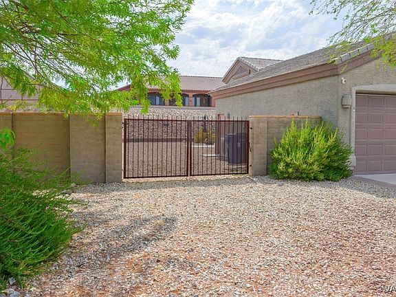 5th image of 926 Waterford Drive
