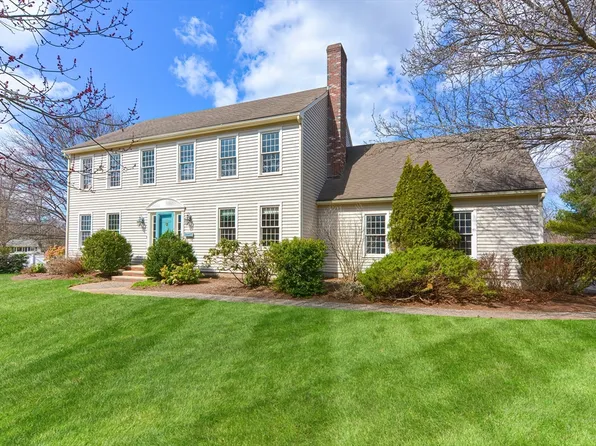 6 Shea Dr, Holliston, MA 01746