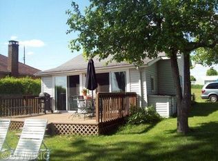 225 Waffle Point, Coldwater, MI 49036