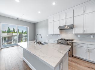 1517 Golf Club Dr, Reno, NV 89519