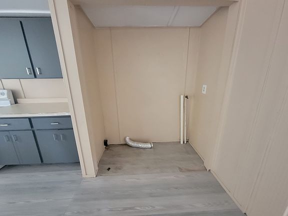5th image of 1720 NW 38th Ave Unit 86