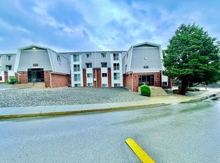 300 Smithfield Rd APT 5-49, North Providence, RI 02904