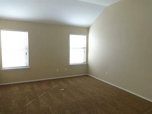 616 Bent Oak Dr — Photo 7