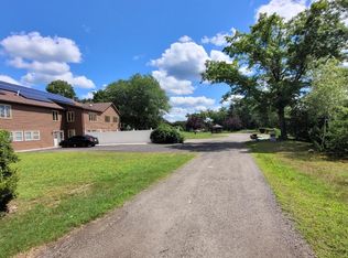 1040 S Main St #2, Bellingham, MA 02019