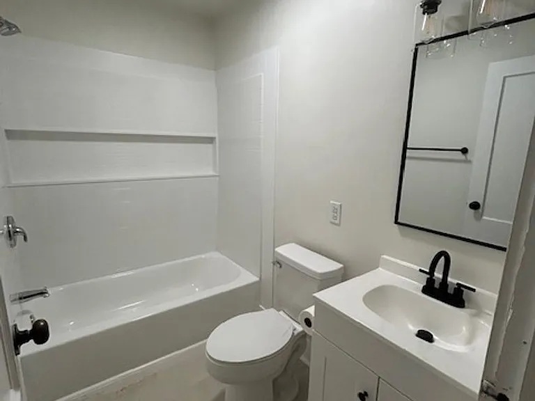 408 Orchard Dr — Photo 23