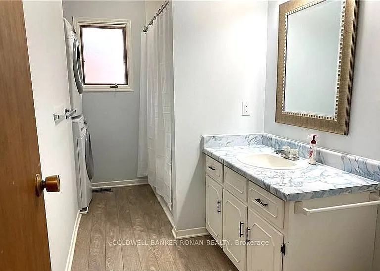 5 Oak St — Photo 9