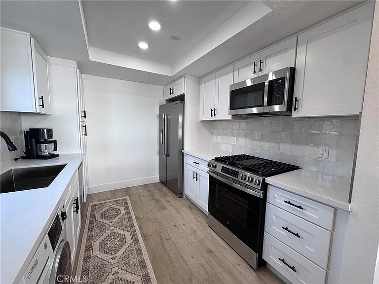 33871 Copper Lantern St — Photo 7