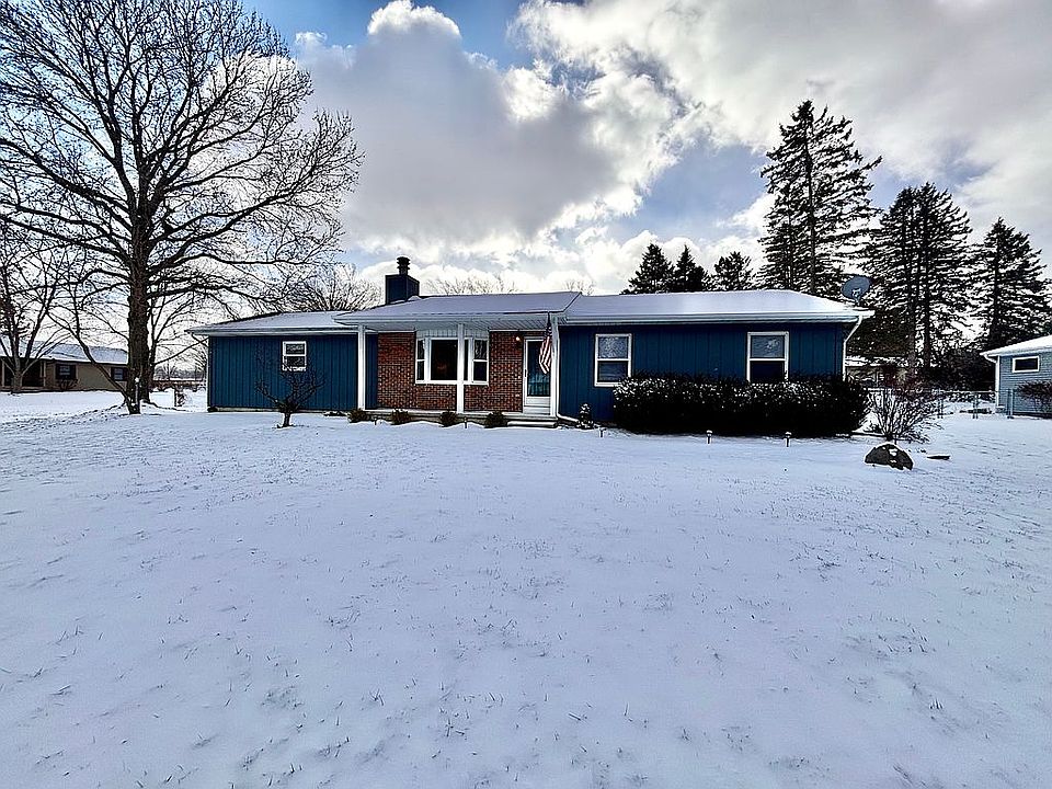 1st image of 3903 Moonlight Ln