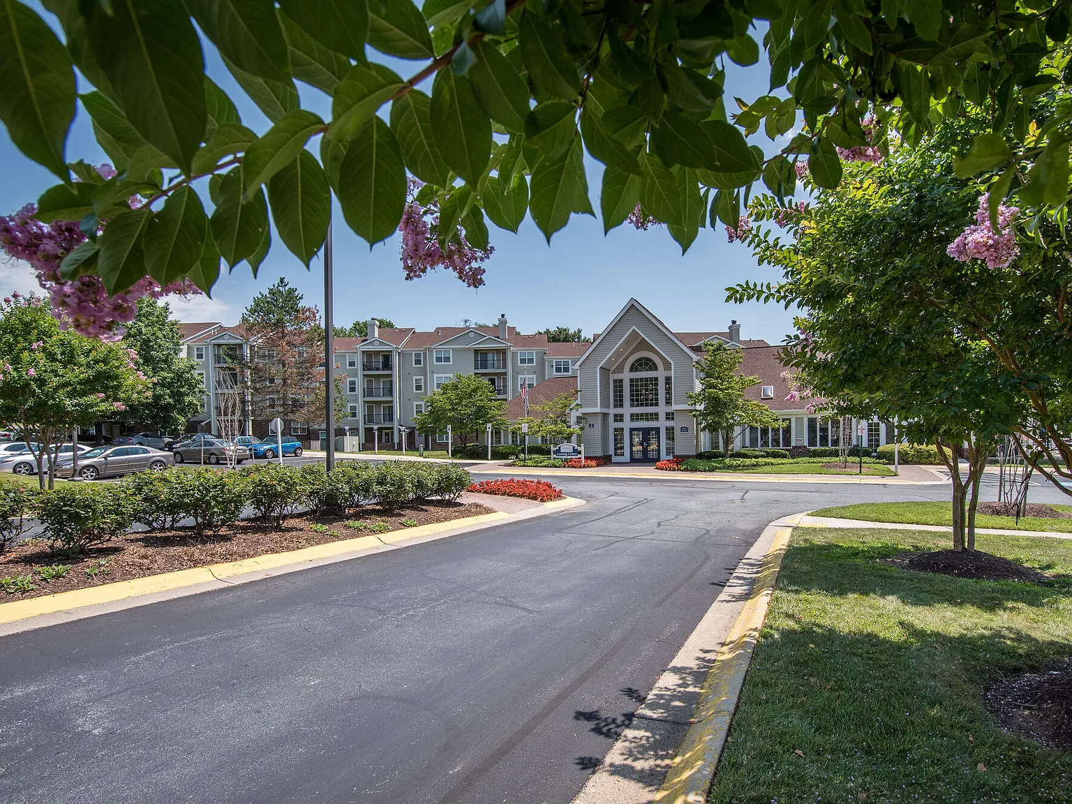 Hadley Germantown — Photo 2