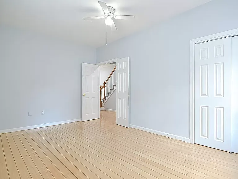 32 Palmer St #A — Photo 5