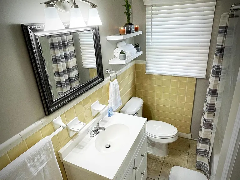 45 E Caldwell Ave — Photo 8