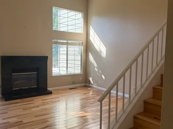 1271 Shelby Creek Ln, San Jose, CA 95120