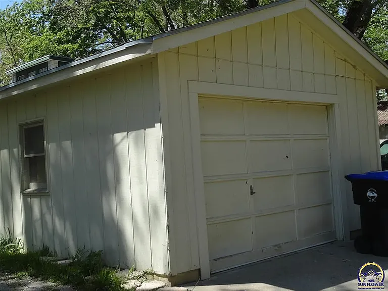 1316 SW Lincoln St — Photo 9