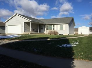 1209 Highway 30 W, Mount Vernon, IA 52314