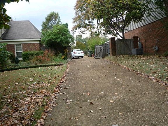 3rd image of 775 Tealwood Ln