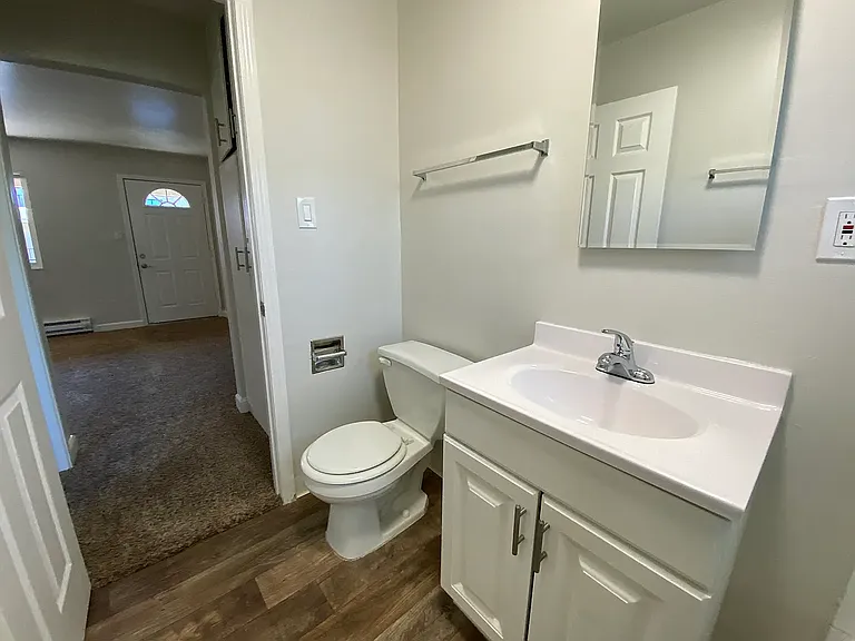 Mosaic Apartments — Photo 13