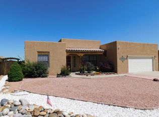4768 Sunrise Cir, Farmington, NM 87401