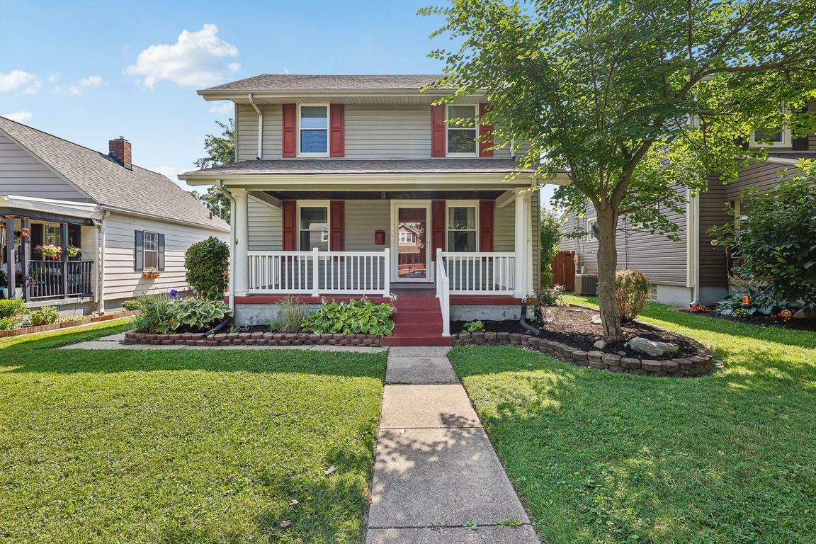Ridgelawn Ave-S2307-001.jpg