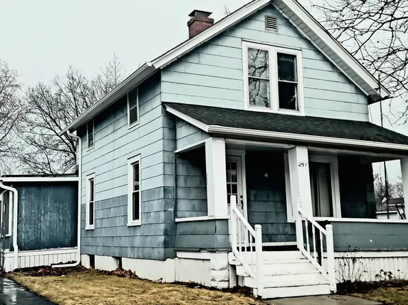 251 N Smith St, Aurora, IL 60505