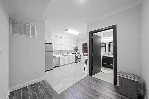188 Kensington Ave #5B Photo 1 188 Kensington Ave #5B Photo 1