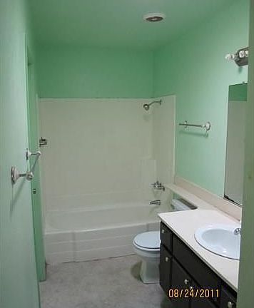 5th image of 10575 Greenford Dr