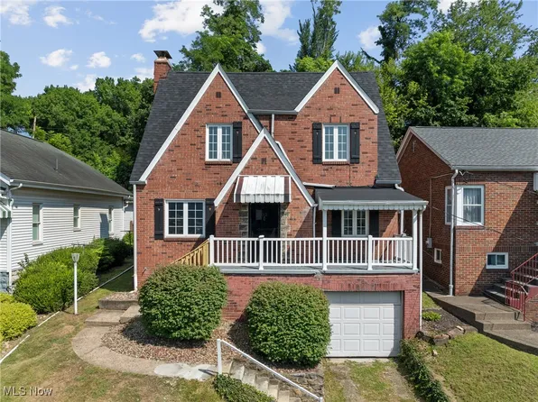 113 N 10th St, Martins Ferry, OH 43935